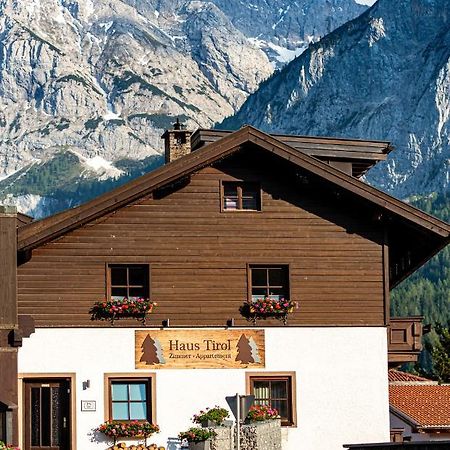 Hotel Haus Tirol Ehrwald Esterno foto