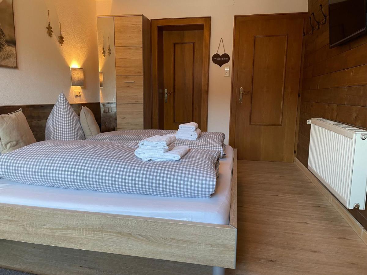 Hotel Haus Tirol Ehrwald Esterno foto