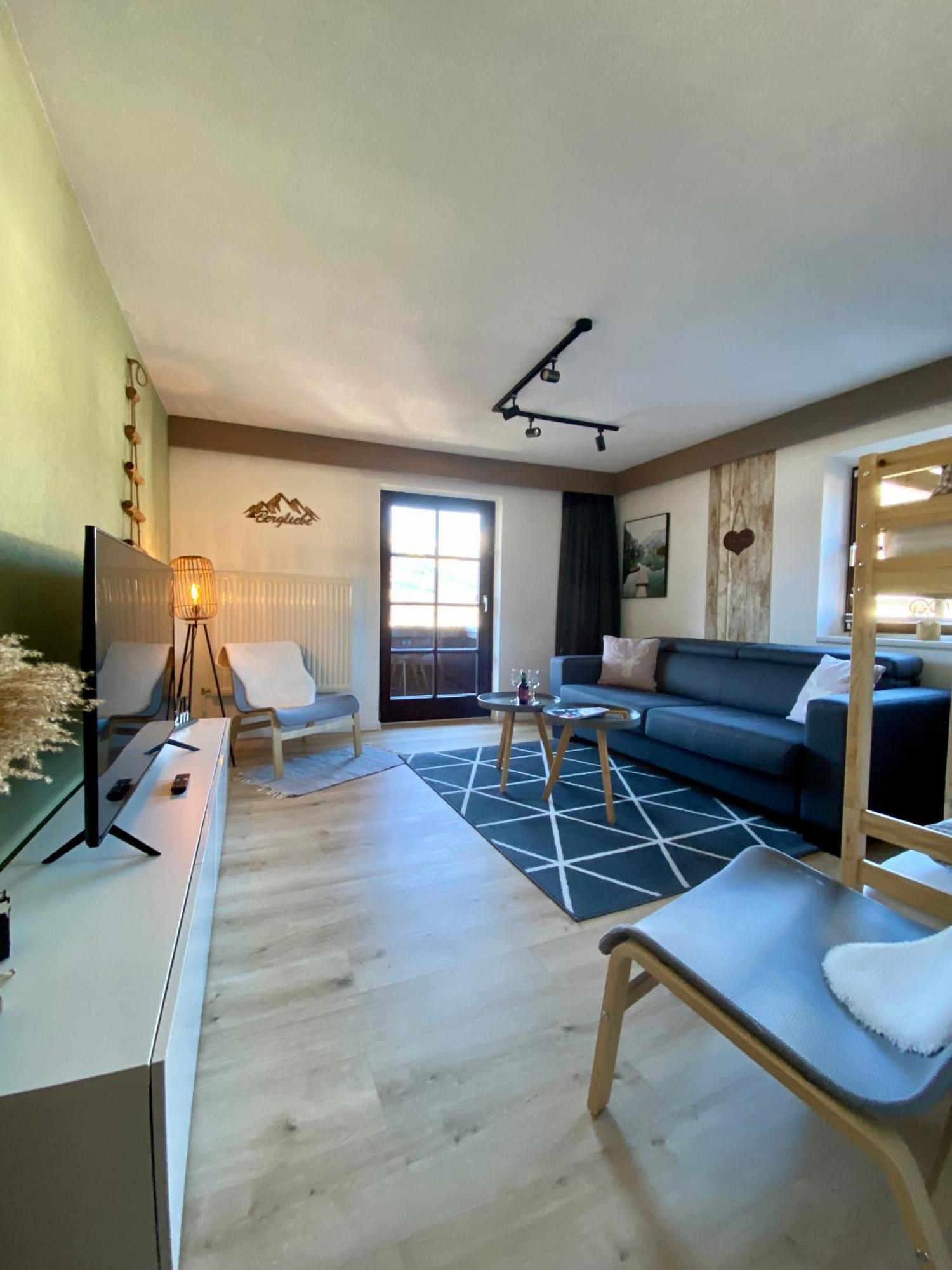 Hotel Haus Tirol Ehrwald Esterno foto